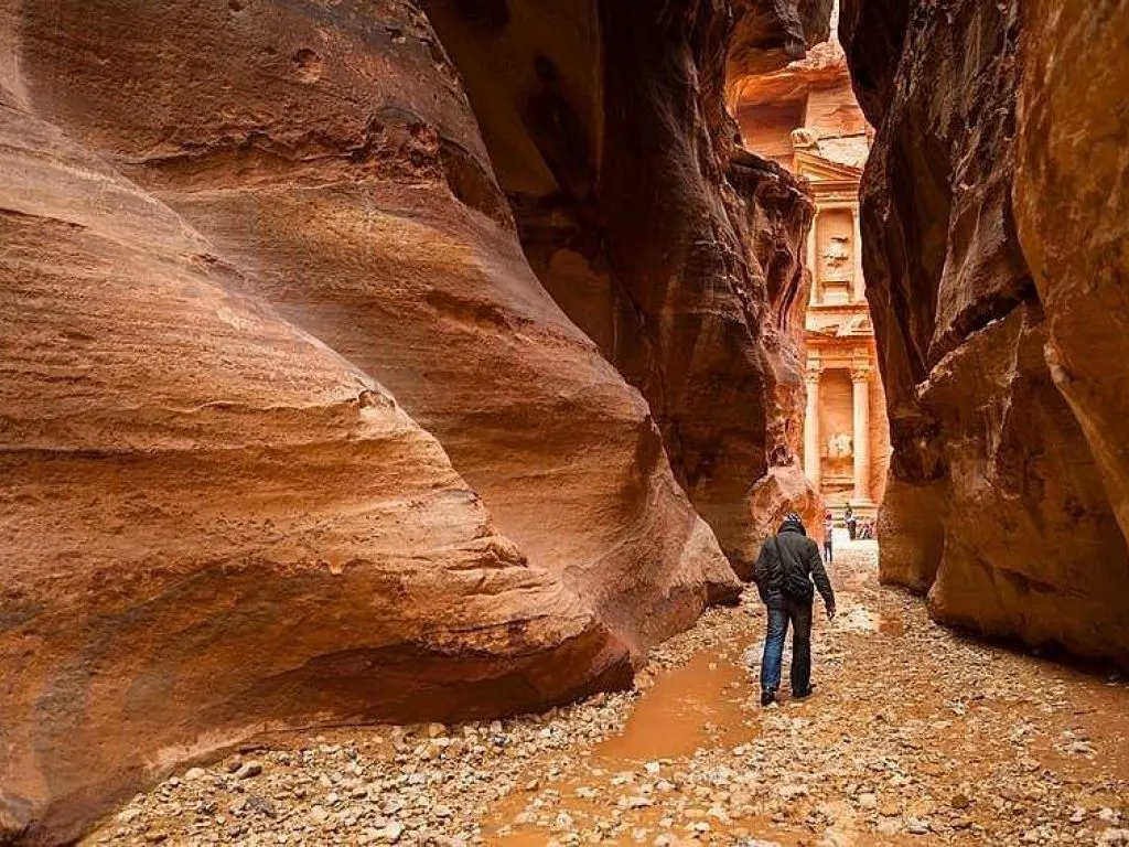 Petra Sightseeing 1-Day Tour From Sharm Elsheikh petra-sightseeing-1-day-tour-from-sharm-elsheikh/caption_(6).jpg
